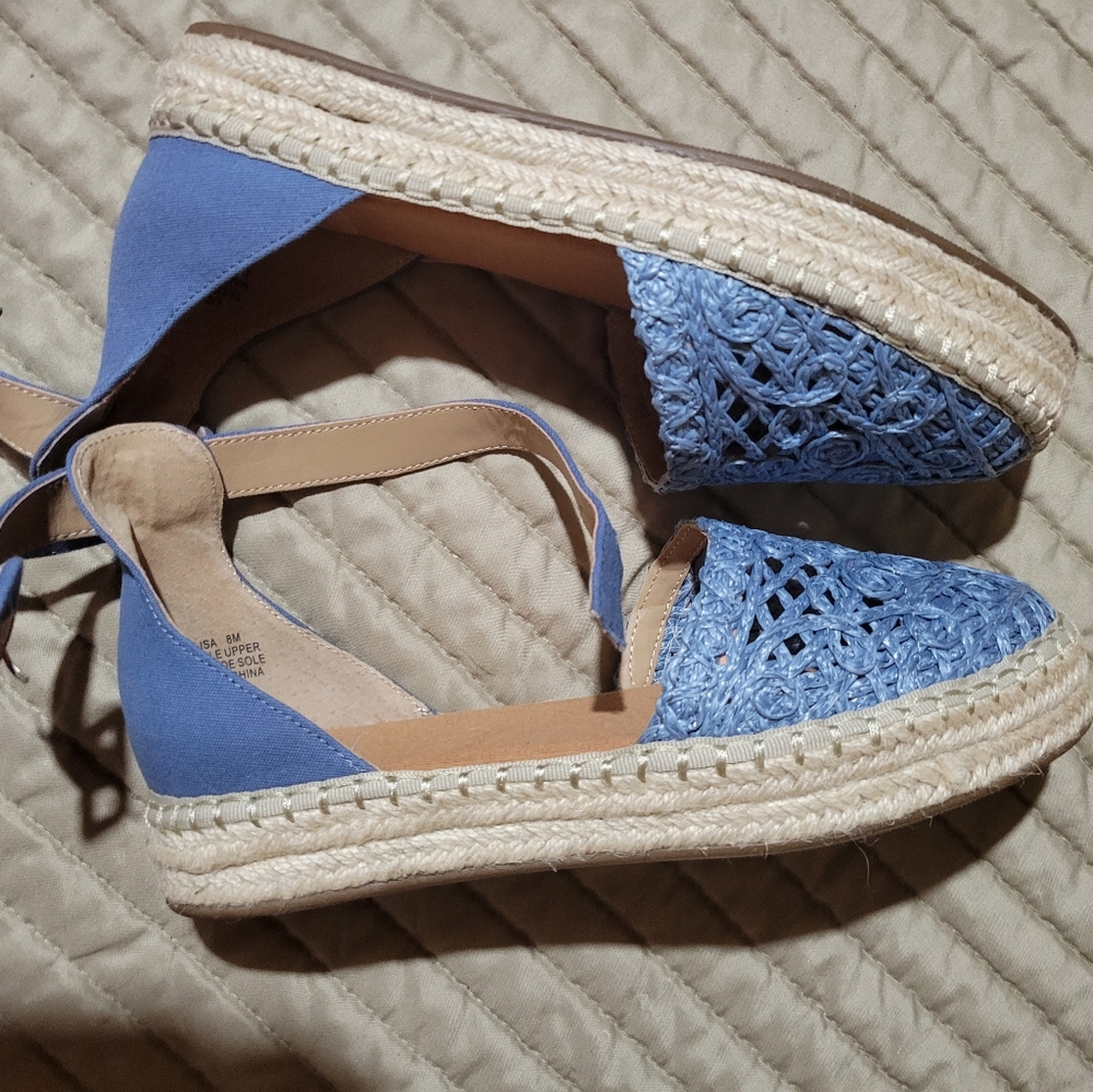 Blue lace like sandals, never worn
